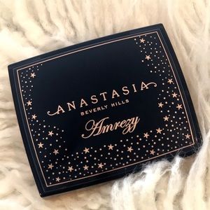 Anastasia Beverly Hills Amrezy Highlighter
